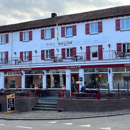 Gasterij Berg En Dal Hotell Slenaken Exteriör bild