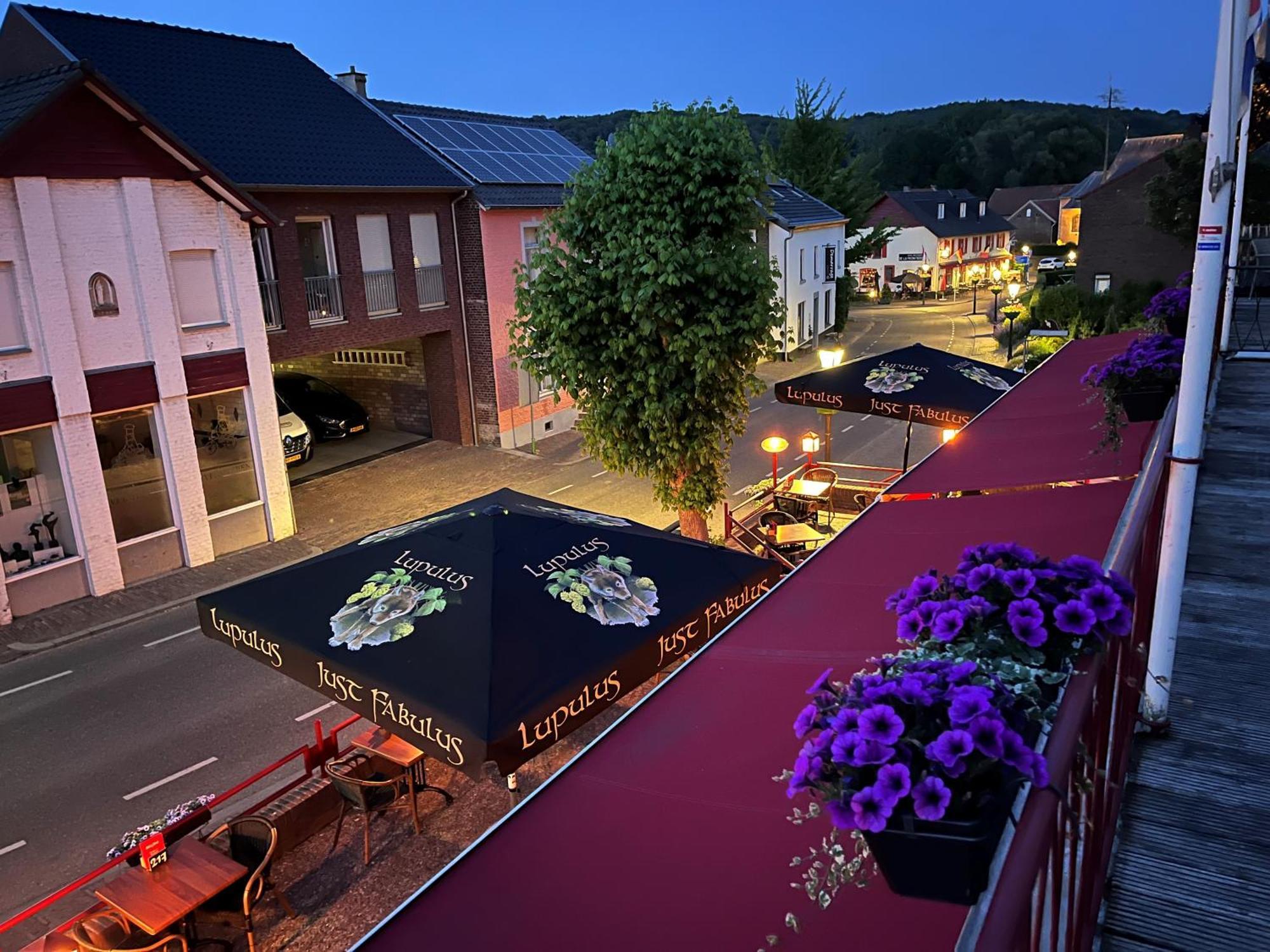 Gasterij Berg En Dal Hotell Slenaken Exteriör bild